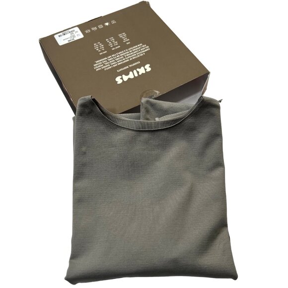 NWT SKIMS Essential Crew Neck Sleeveless Bodysuit Smoke 2X/3X - Picture 6 of 12